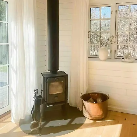 Feriehus Nature-inspired Summer House Near Sejerobugten