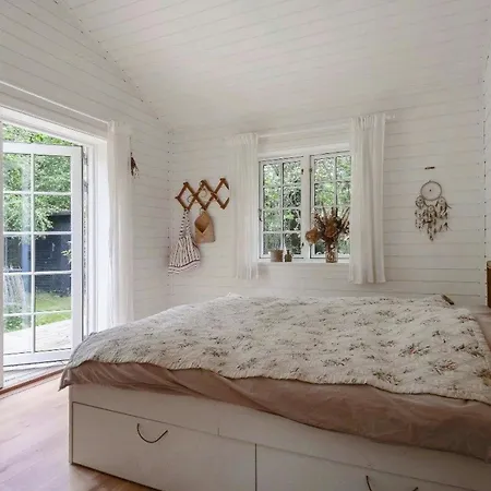 Nature-inspired Summer House Near Sejerobugten Feriehus