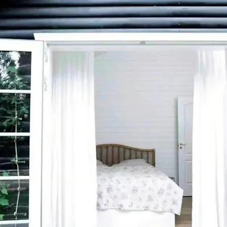 Nature-inspired Summer House Near Sejerobugten Feriehus